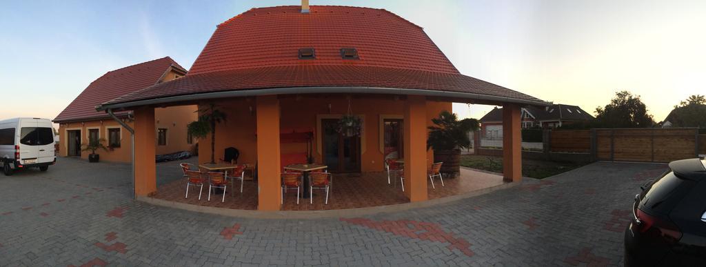 Bíbic Vendégházak Nagybajom Exterior foto
